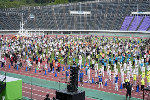ラジオ体操風景