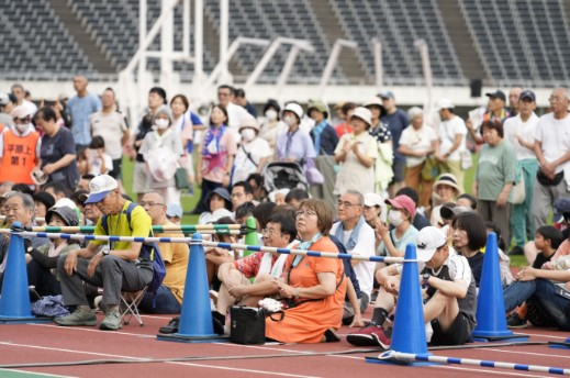 観客のみなさん