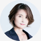 監修者新井さんの顔写真