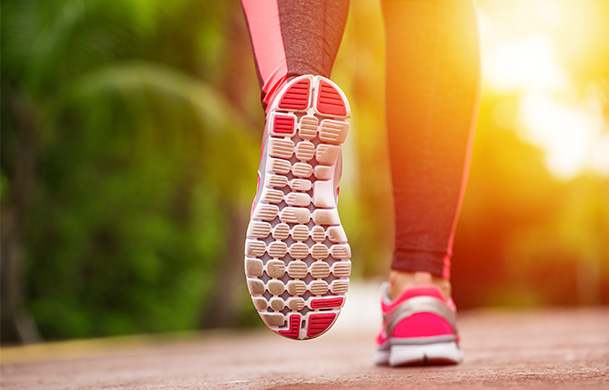 「朝」に歩く効果とポイント