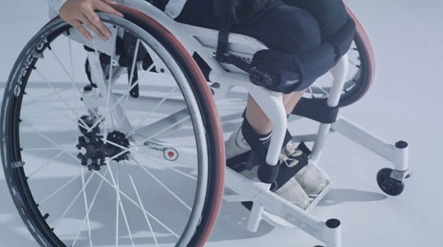 新企業広告「挑戦は、明日への力」篇