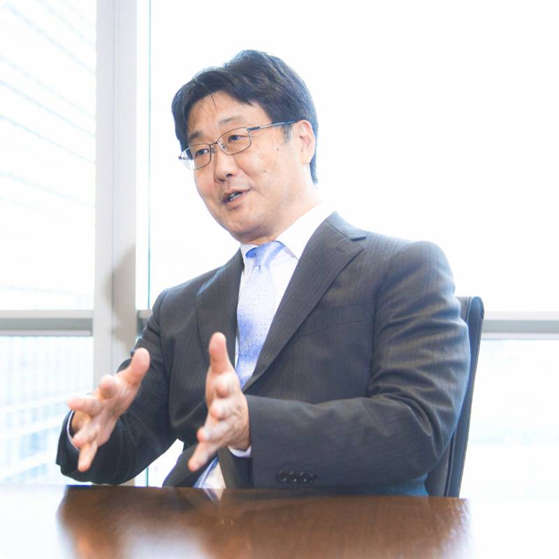 インタビューの様子